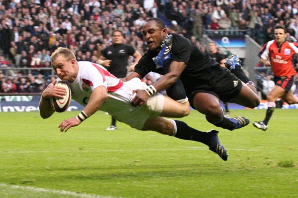 � Marcus Dodridge/Rugby World - Jamie Noon England v New Zealand November 2006
