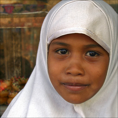 Young girl II - Maumere
