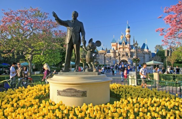 Chris Jonas photos: Disneyland, Anaheim, California, USA