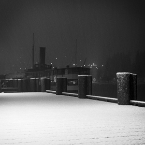 The 'Earnslaw' in falling snow, Queenstown, 2011