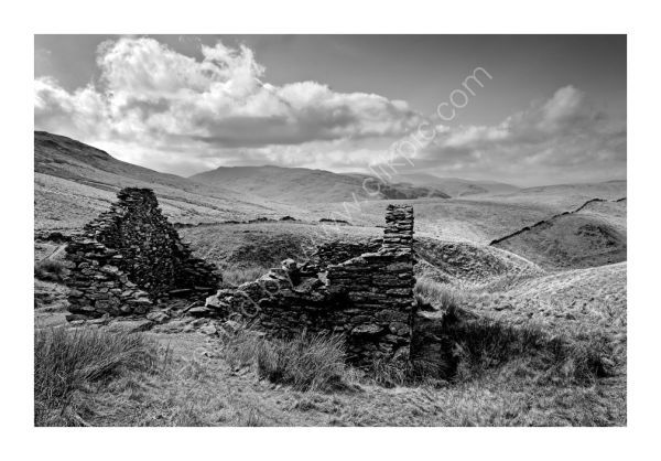 Ruin near High Street