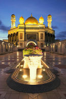 Jame'asr Hassanal Bolkiah Mosque, Bandar Seri Begawan