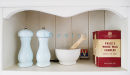 P1000240 Kitchen shelf