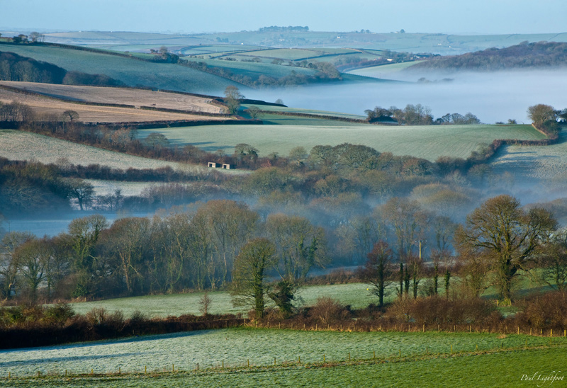 Frosty, misty morning near Lanreath