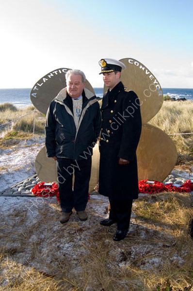DSC0035 Atlantic Conveyor Memorial,Cape Pembrooke.