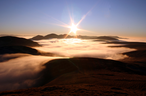 Pentland Hills above mist from Allermuir Hill