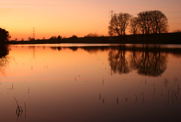 Sunset on Clubbiedean Reservoir