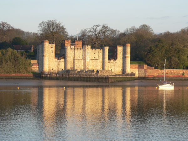 Upnor Castle at daybreak