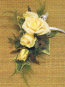 Traditional ladies corsage