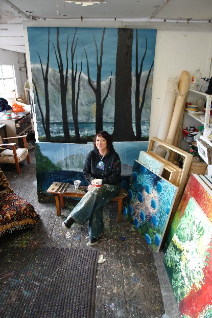 RACHEL SAVAGE IN HER LEEDS STUDIO