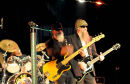 fast hand Dusty Thrills on the LOW Guitar