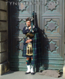 Edinburgh Piper
