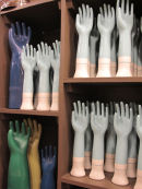hands up, baby, hands up...
